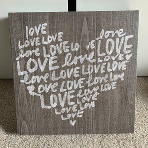 Teen Girl Bedroom Décor- Love